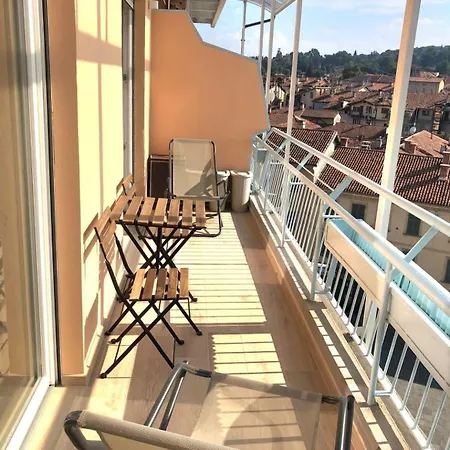 아파트 Attico Centro 2 *