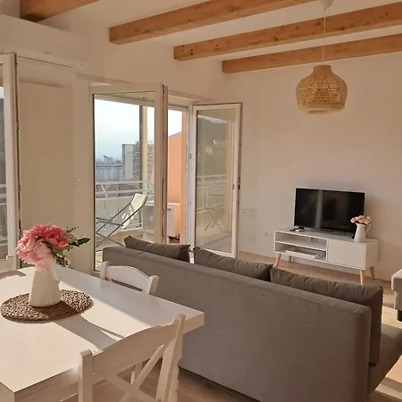 아파트 Attico Centro 2 *